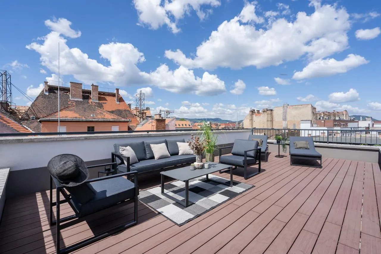 Rose Garden Apartments Budapest