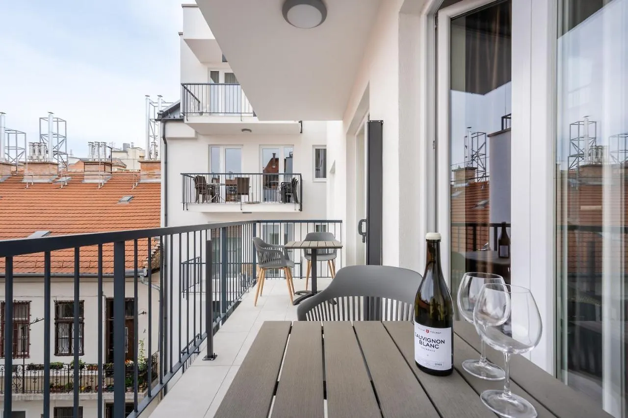 Rose Garden Apartments Budapest