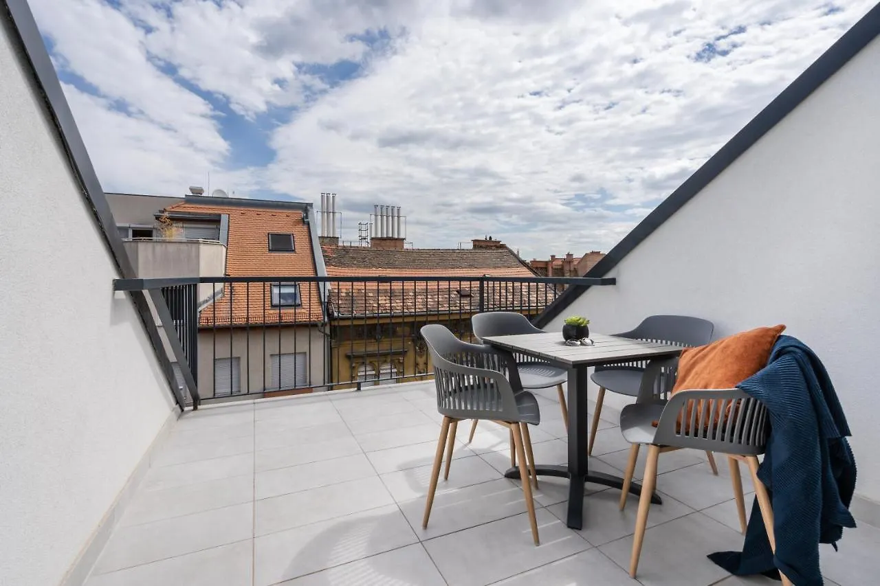 Rose Garden Apartments Βουδαπέστη