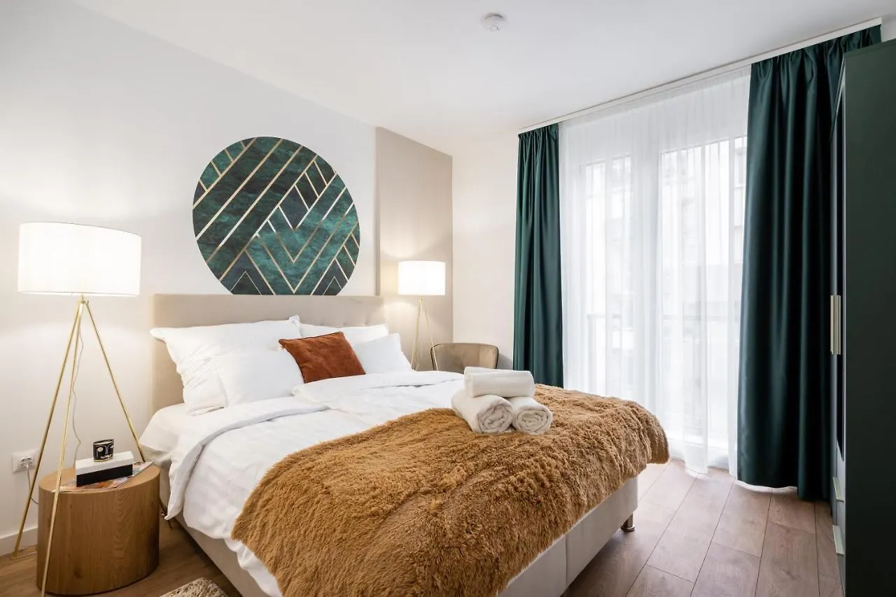 Rose Garden Apartments 布达佩斯